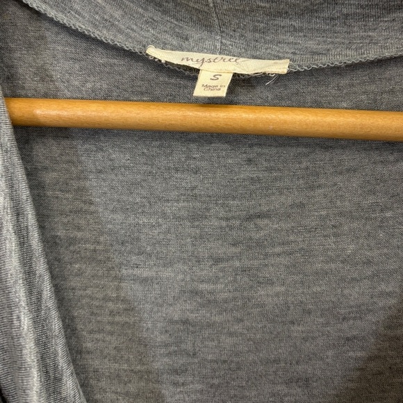 Mystree Gray Draped Tank Top - Picture 3 of 4